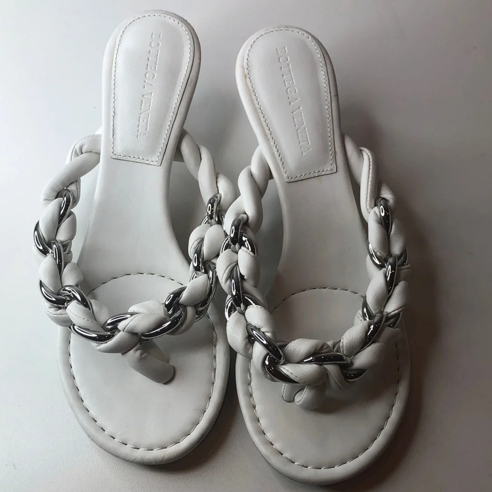 Bottega Venetta Dot Sandal White with Silver chain Accent Size 39 EU (7.5-8US)